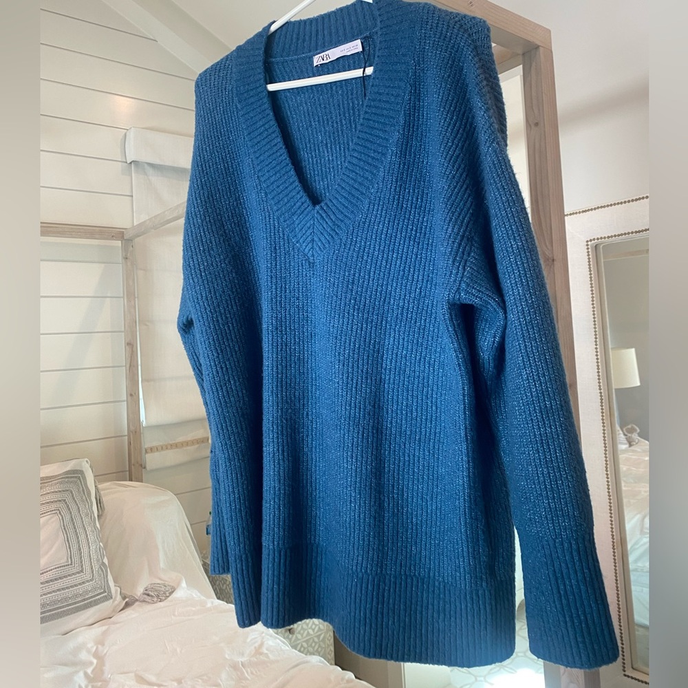 Zara V neck knit Sweater